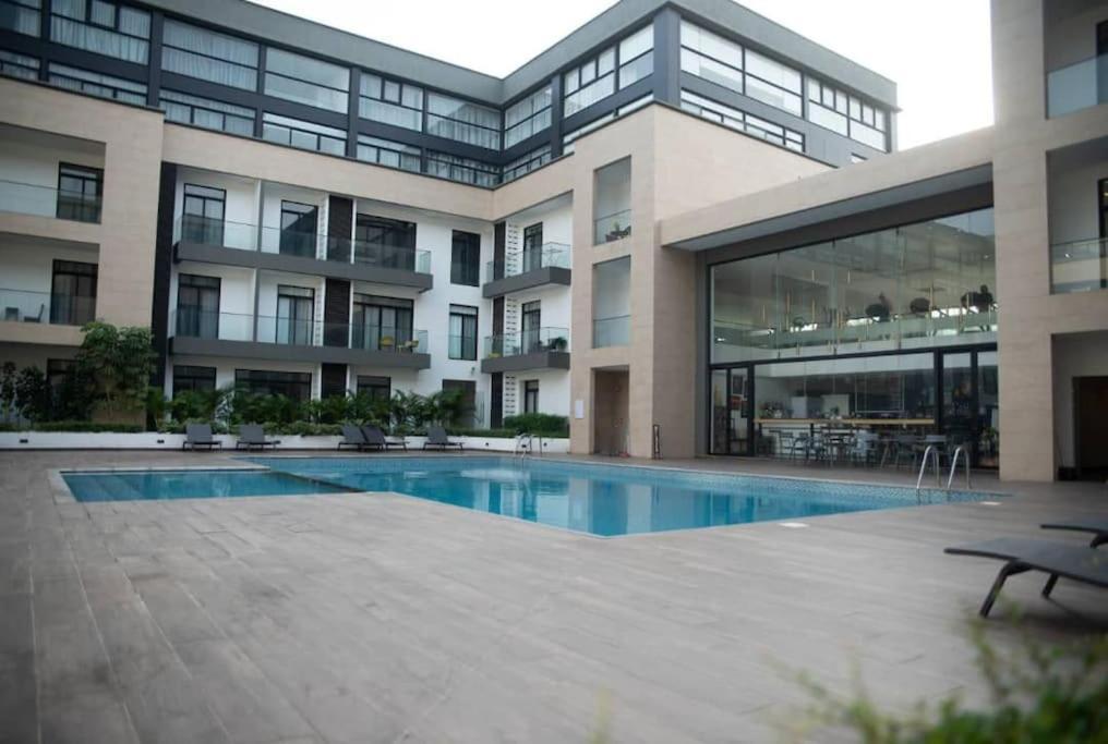 Pool View Apartment @Embassy Gardens Accra Exterior foto